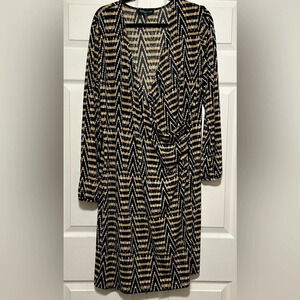 1X Jones New York Signature Woman faux wrap dress